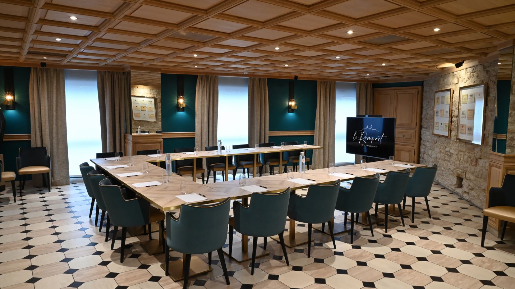 Séminaire en Bourgogne : Vos événements professionnels à Tournus Séminaire en Bourgogne : Vos événements professionnels à Tournus